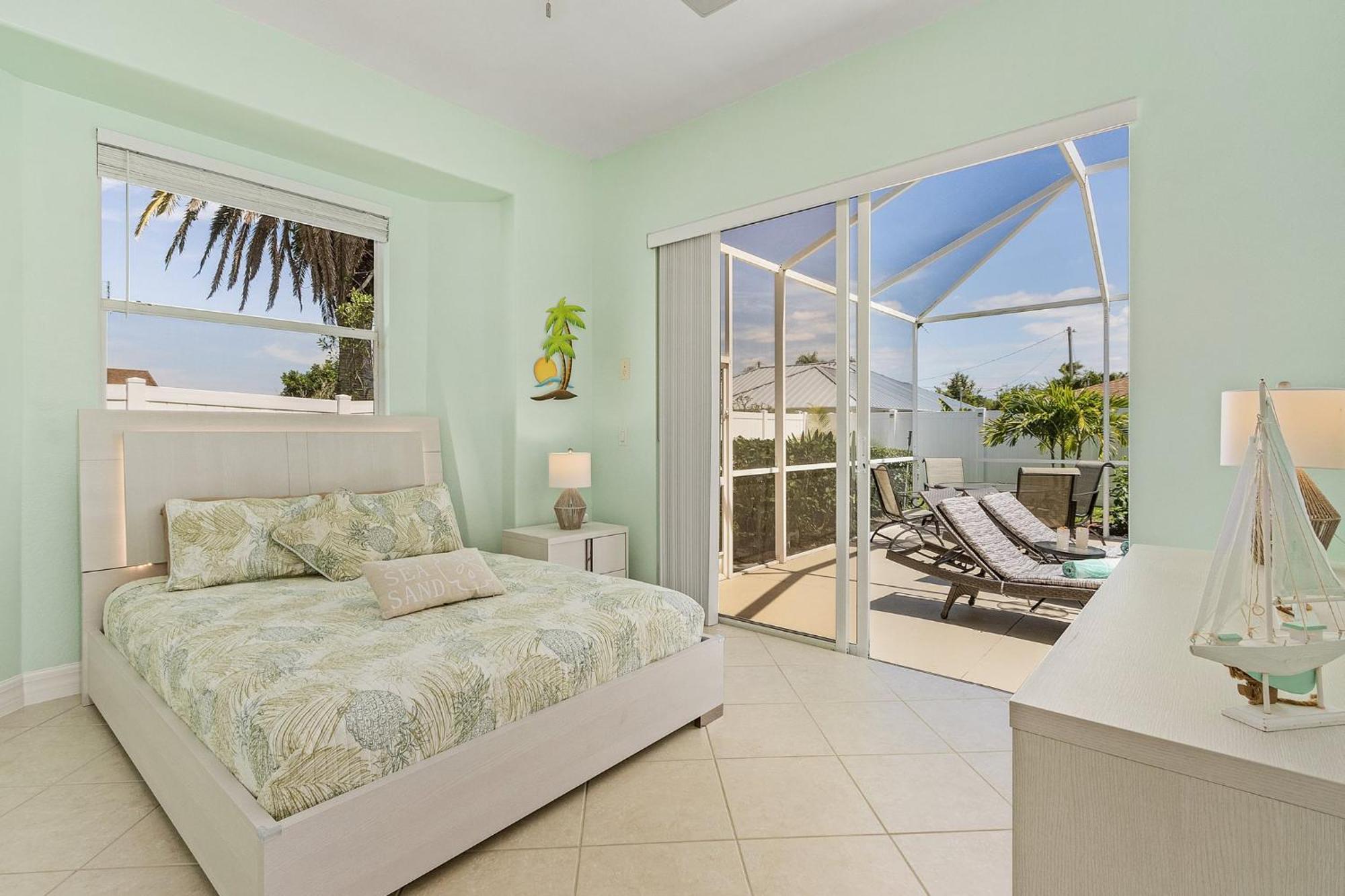 קייפ קורל Villa-Haze, Lots Of Privacy, Solar & Electric Heated Pool And Spa מראה חיצוני תמונה